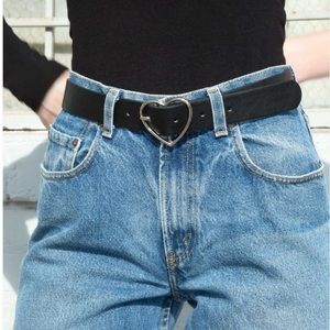 brandy melville heart belt